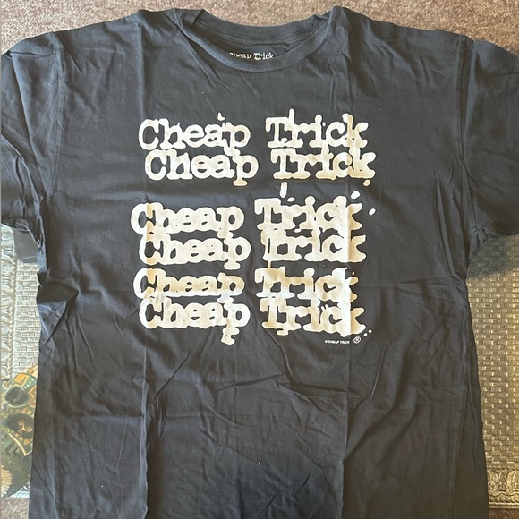 CHEAP TRICK Autographed Memorabilia‼️VERIFIED‼️1-OF-1‼️PRISTINE CONDITION‼️ - Picture 12 of 13